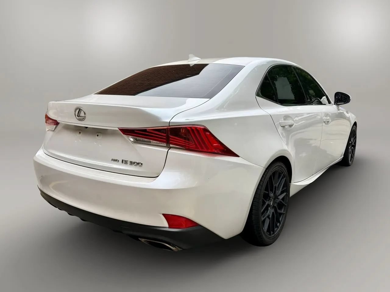 Used 2018 Lexus IS 300 AWD w/ Comfort Package image 5
