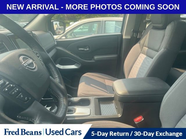 Used 2023 Nissan Frontier SV w/ Technology Package AWD/4WD image 8