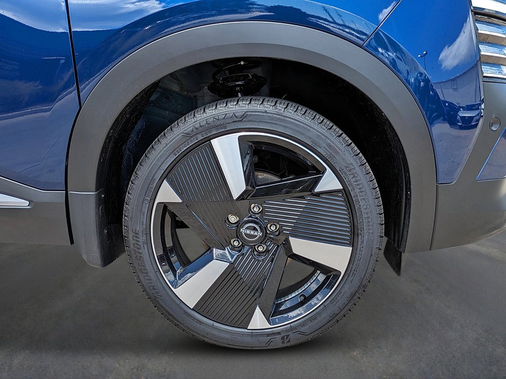 New 2026 Nissan Kicks SR FWD image 9