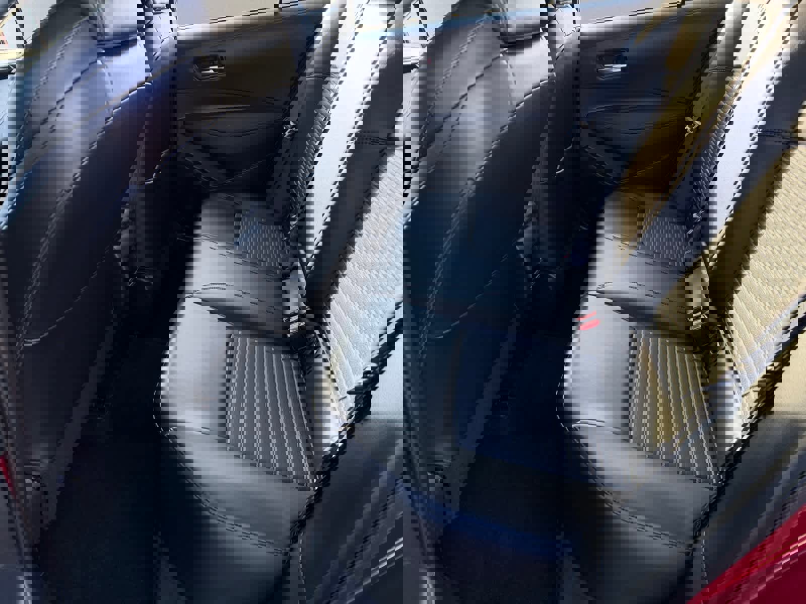 Used 2022 Toyota Corolla XSE image 18