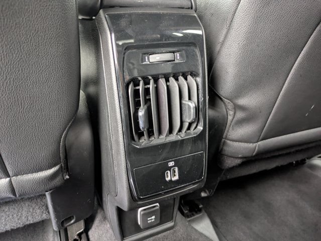 Used 2023 Jeep Compass Latitude w/ Sun and Sound Group AWD/4WD image 15