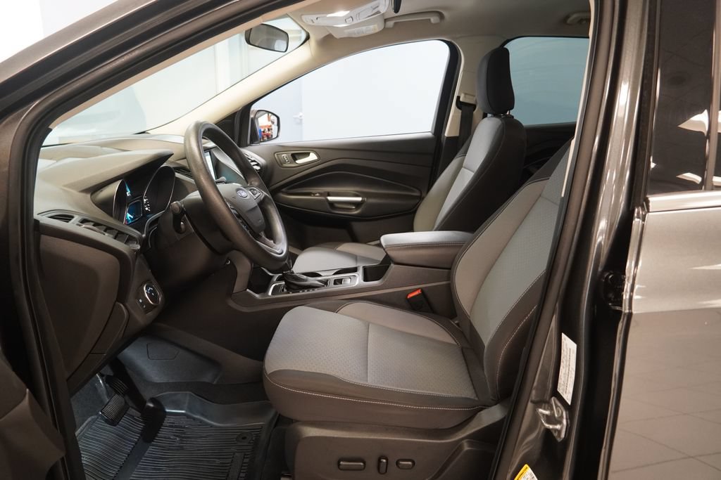 Used 2019 Ford Escape SE AWD/4WD image 5