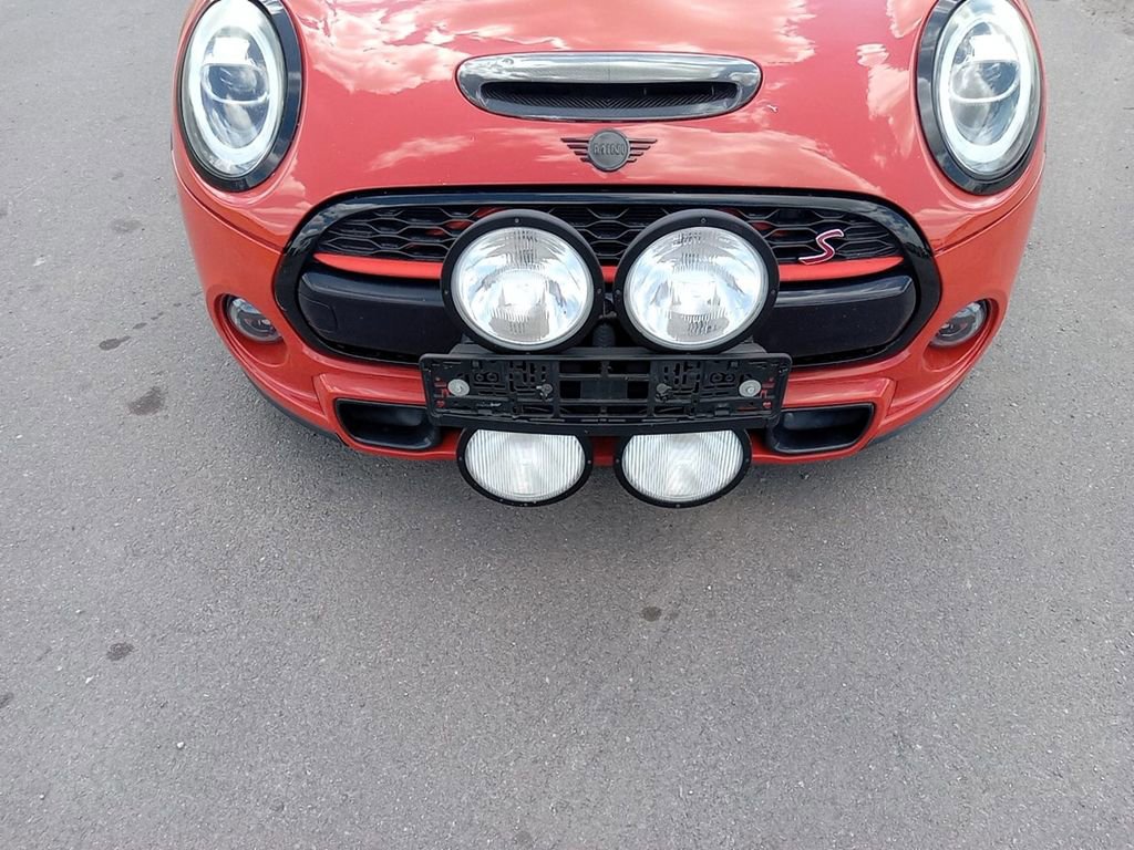 Used 2020 MINI Cooper S image 2
