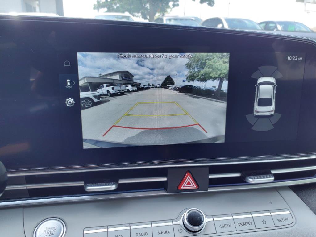 Certified 2024 Hyundai Elantra Limited image 5