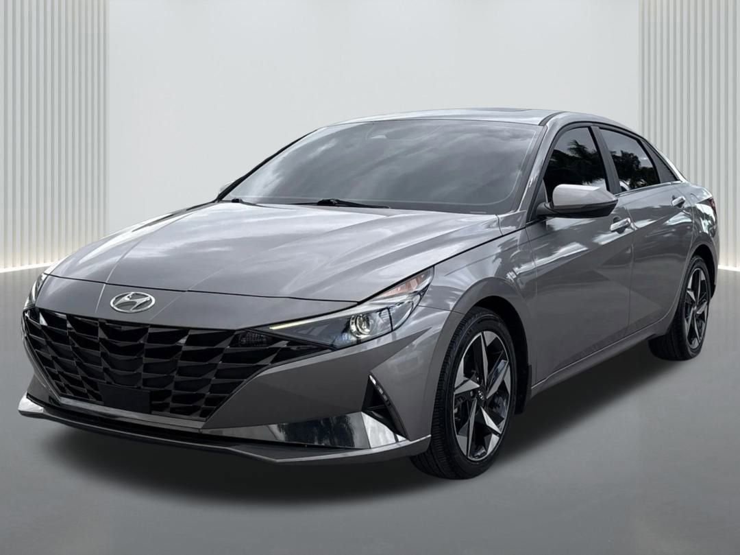 Used 2022 Hyundai Elantra SEL w/ Convenience + Premium Package