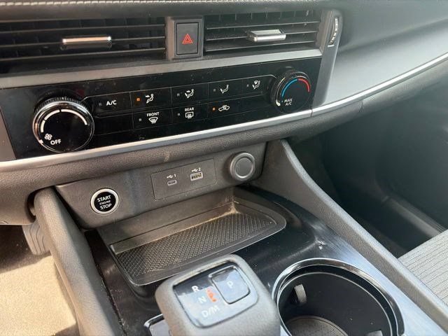 Used 2021 Nissan Rogue S AWD/4WD image 23
