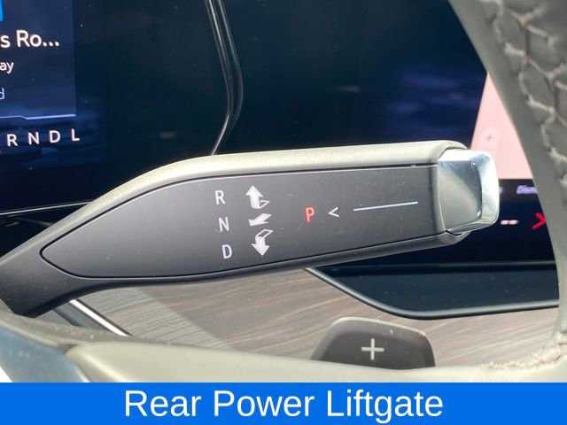 Used 2025 Chevrolet Tahoe Premier image 13