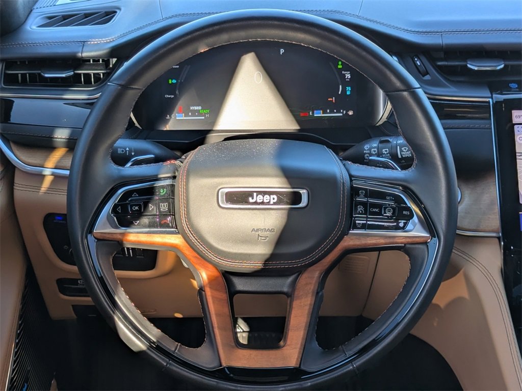 Used 2022 Jeep Grand Cherokee Summit image 20