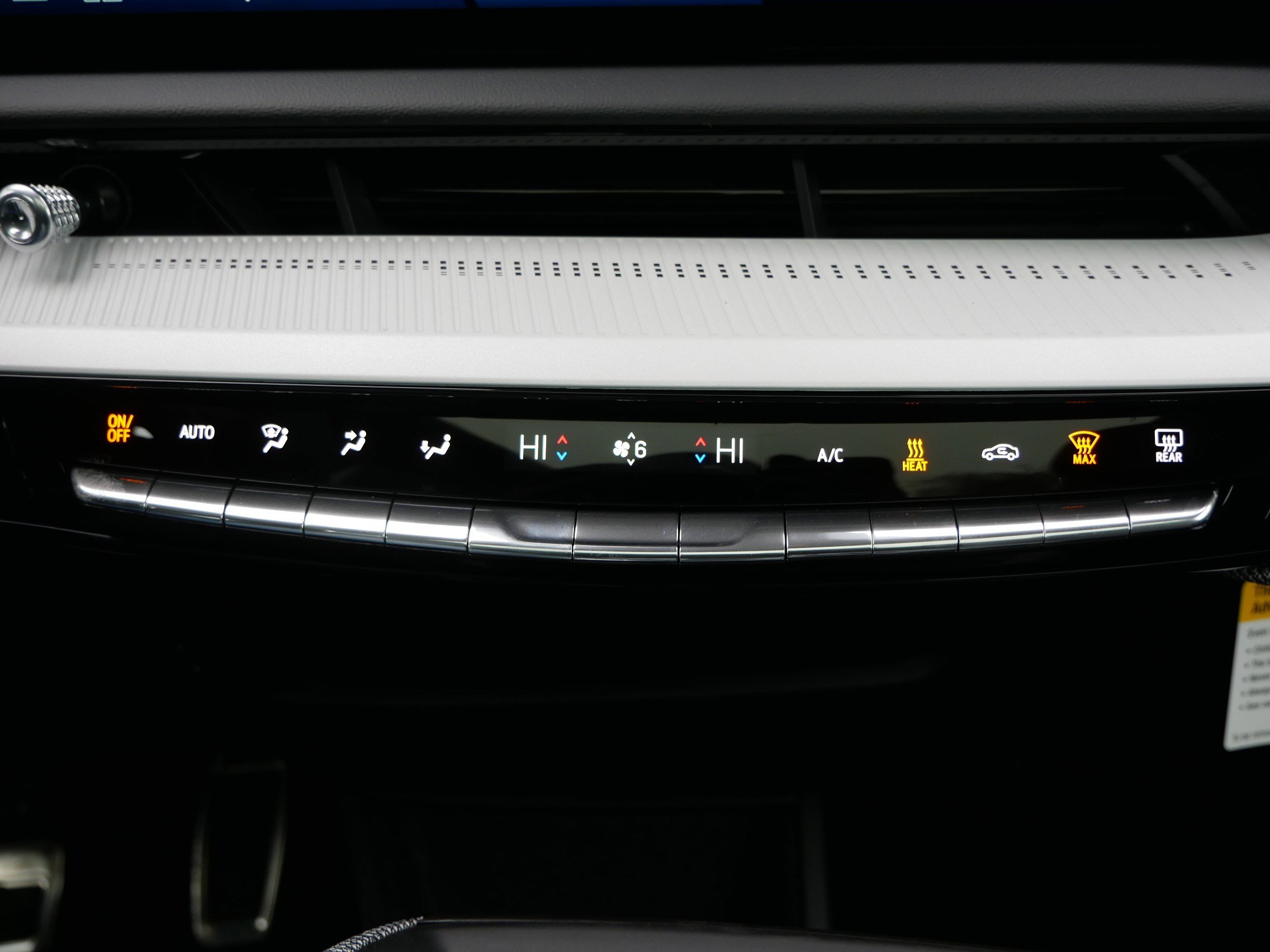 New 2026 Cadillac Optiq Sport 1 image 21