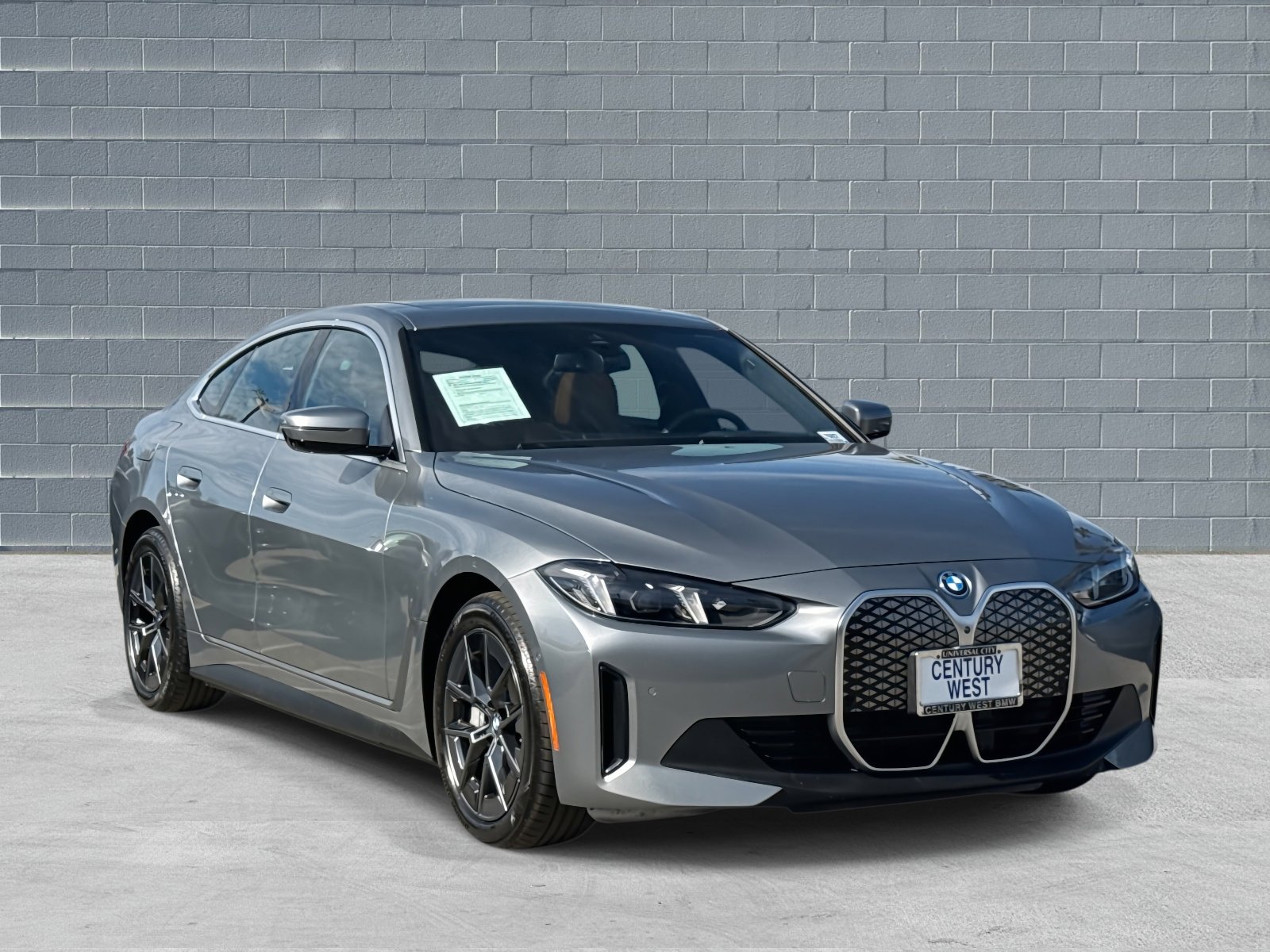 Used 2025 BMW i4 xDrive40i w/ Premium Package image 1