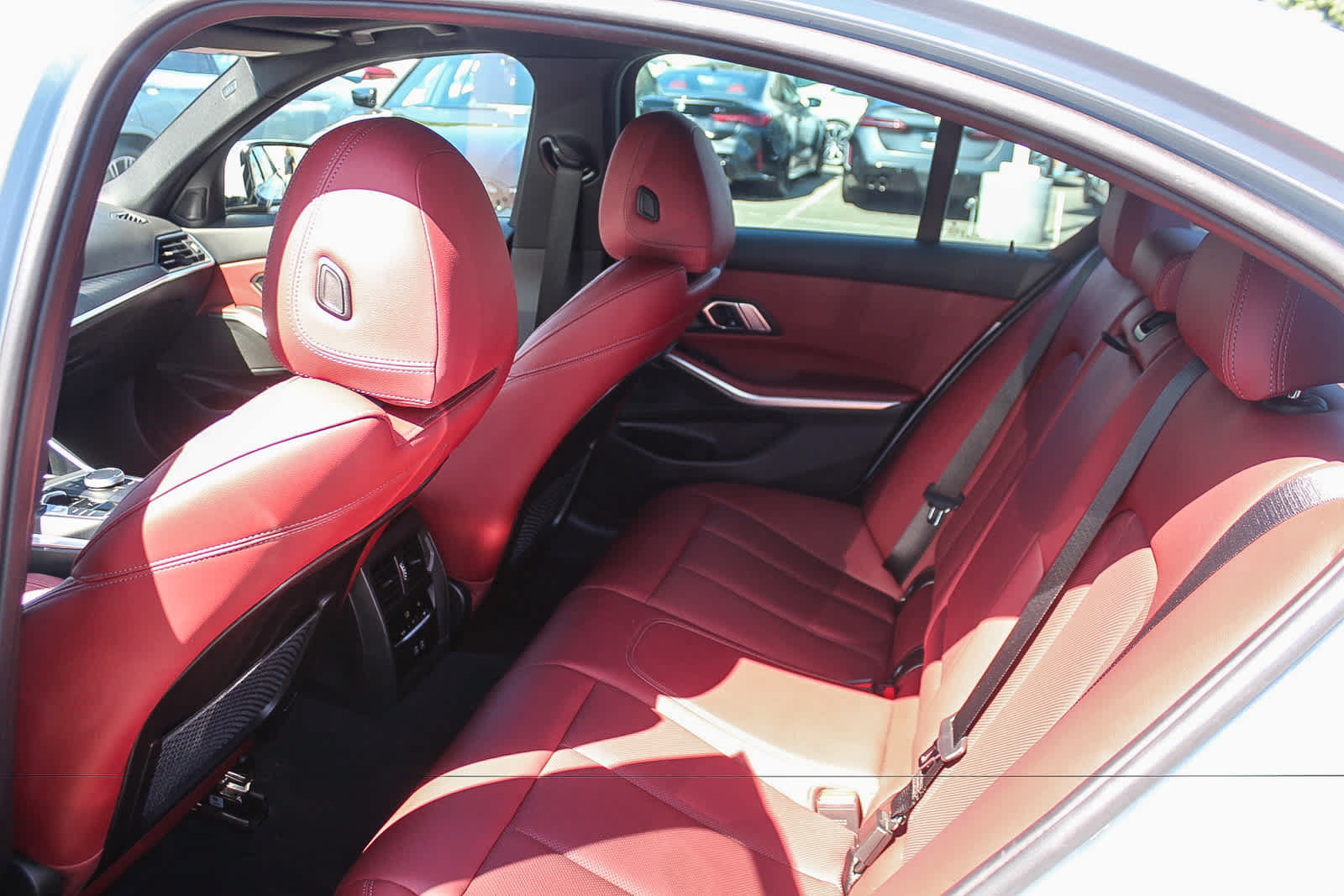 Used 2023 BMW 330i Sedan w/ M Sport Package RWD image 17