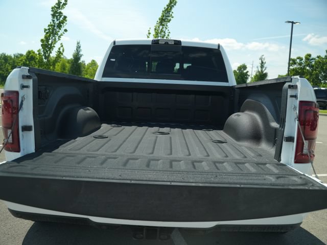 New 2026 RAM 3500 Laramie AWD/4WD image 16