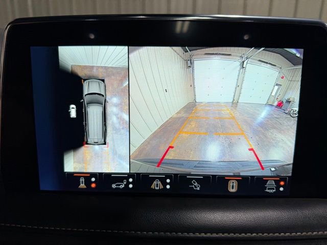 Used 2023 Chevrolet Suburban Premier w/ Advanced Technology Package AWD/4WD image 47