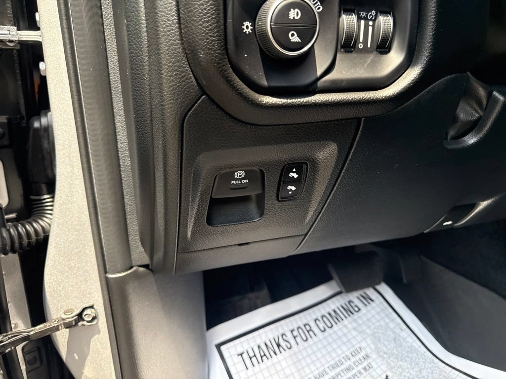 Used 2025 RAM 1500 Lone Star AWD/4WD image 15