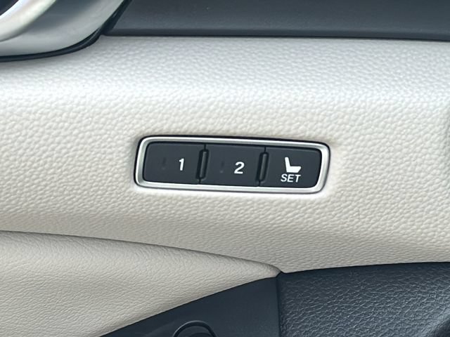 Certified 2018 Honda Accord Touring image 14