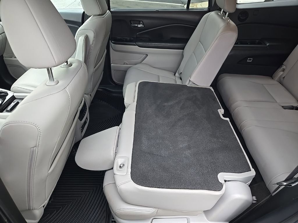 Used 2018 Honda Pilot Touring image 50