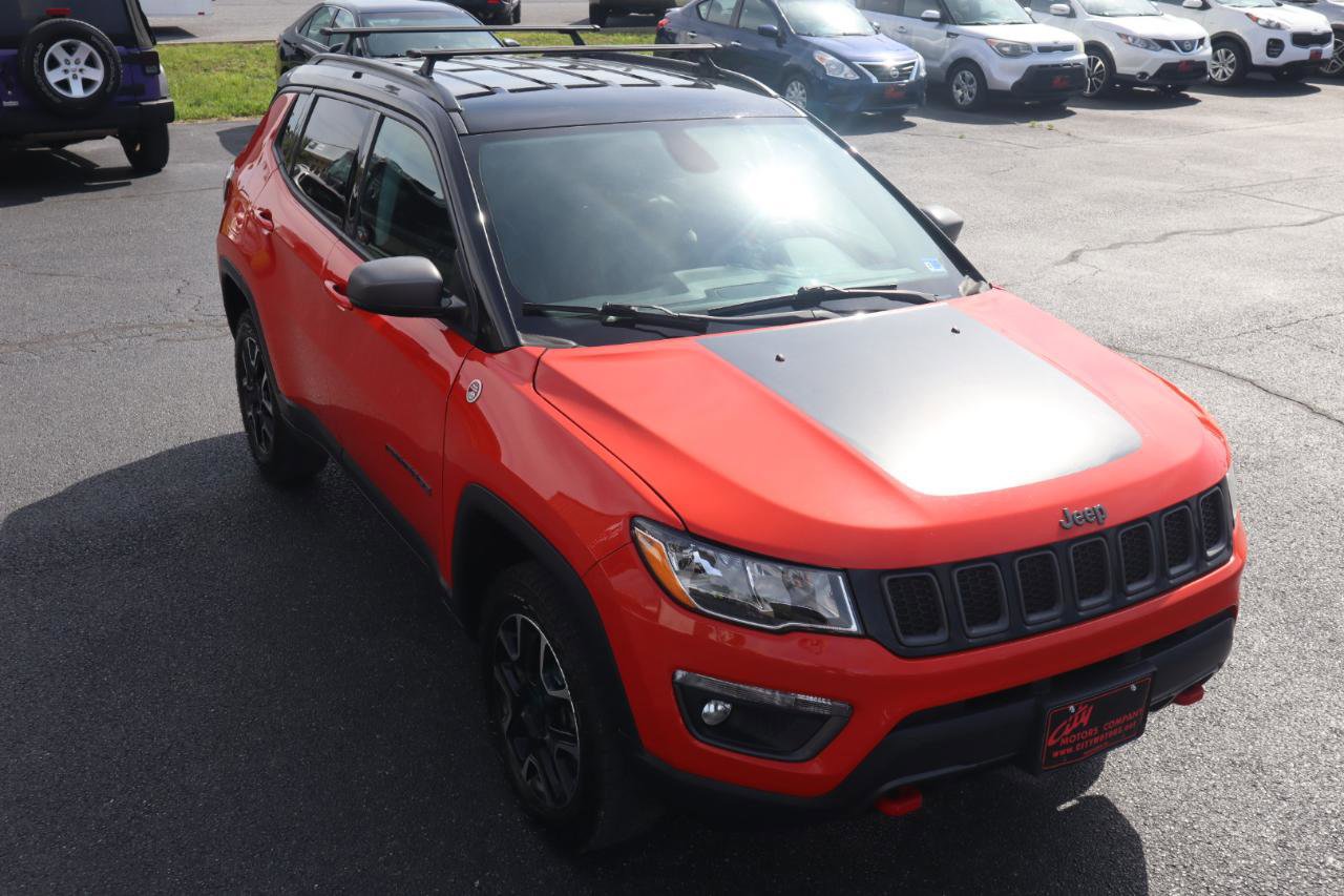 Used 2020 Jeep Compass Trailhawk w/ Leather Interior Group AWD/4WD image 12