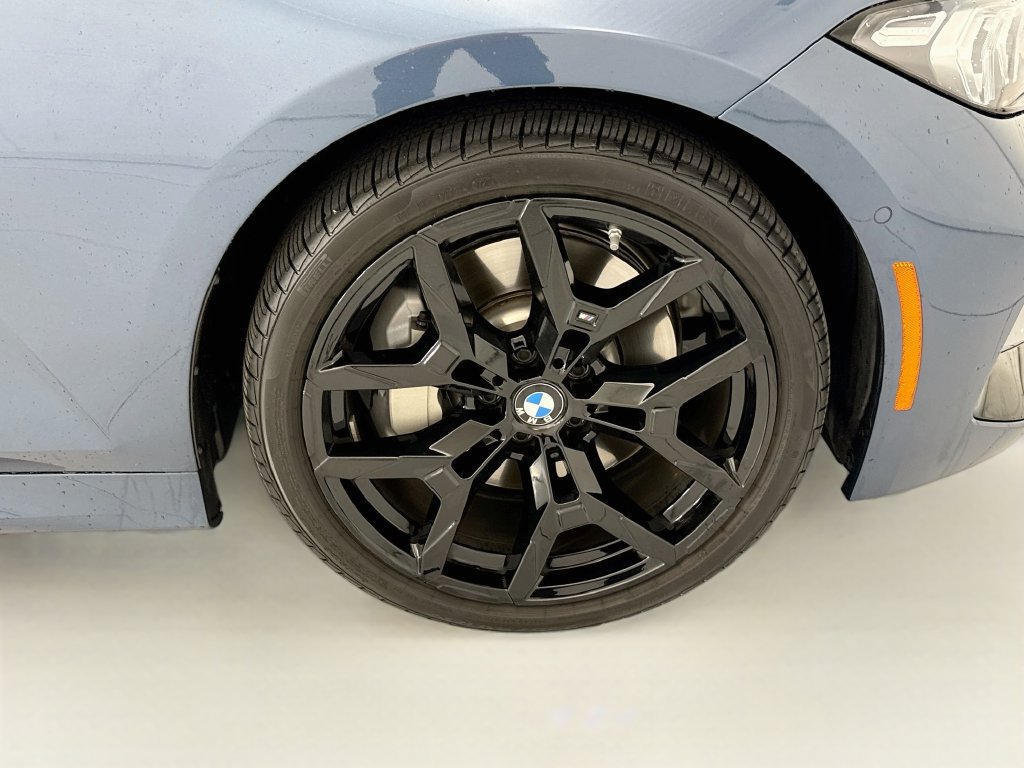 Certified 2026 BMW 330i Sedan w/ M Sport Package RWD image 31