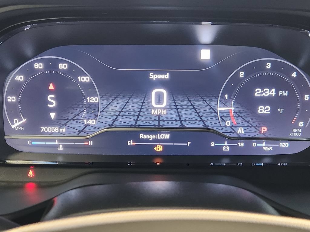 Used 2022 GMC Yukon Denali RWD image 14
