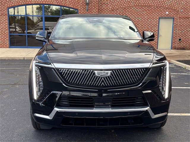 New 2025 Cadillac Escalade IQ Luxury 1 w/ Smart Trailering package image 10