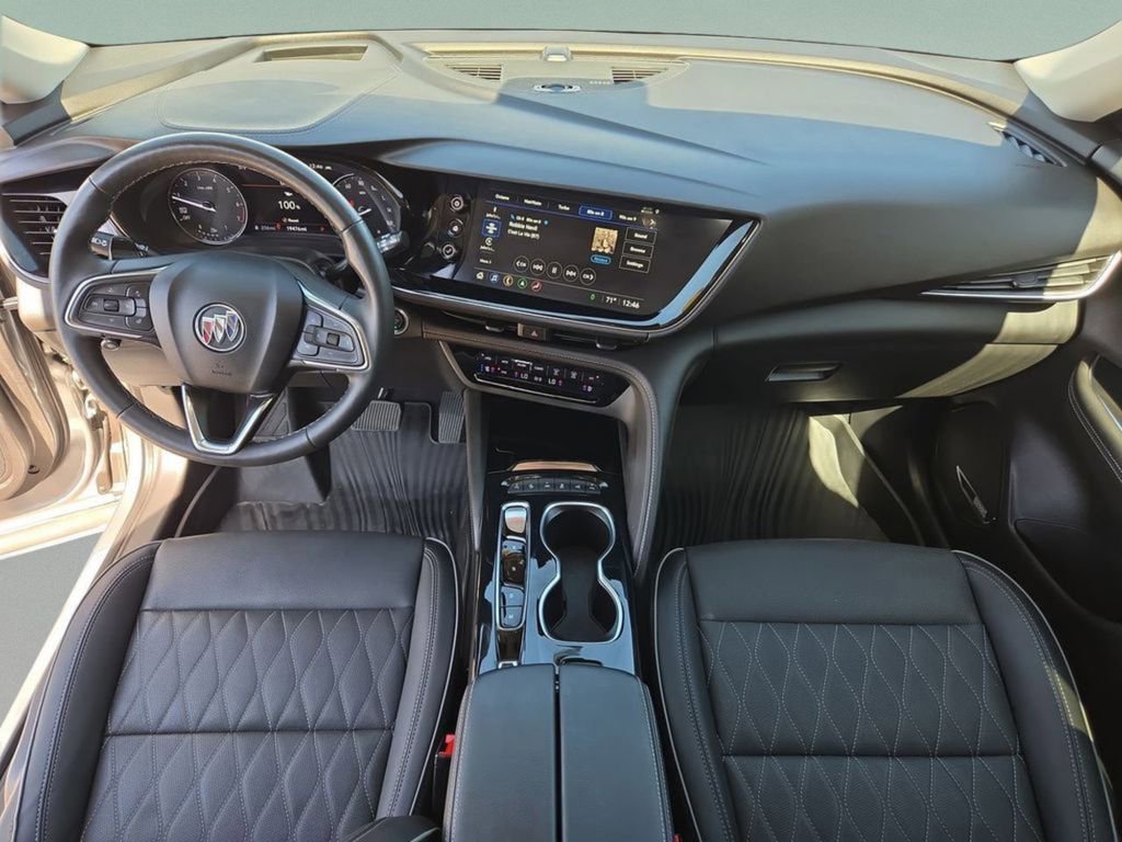 Used 2023 Buick Envision Avenir image 18