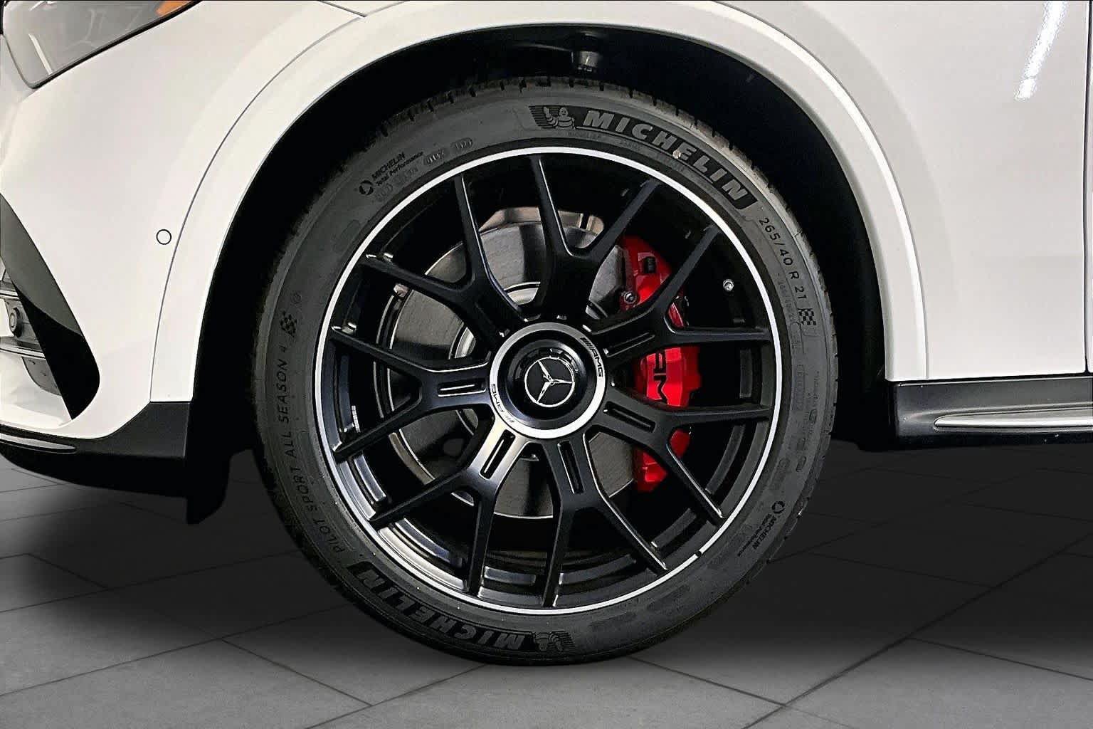 New 2027 Mercedes-Benz GLC 53 AMG 4MATIC Coupe image 17