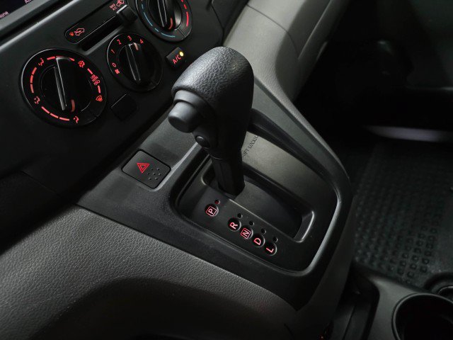 Used 2021 Nissan NV200 S FWD image 26
