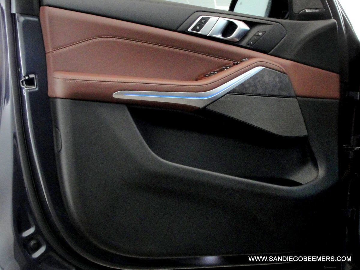 Used 2020 BMW X5 sDrive40i w/ M Sport Package image 10