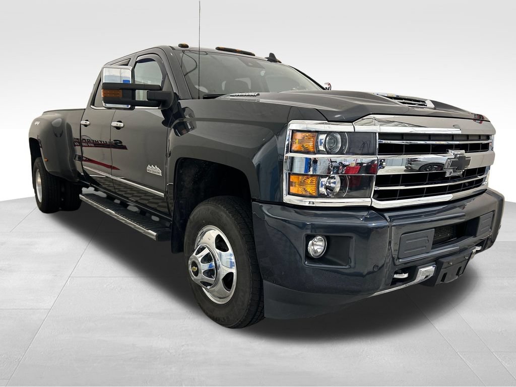 Used 2019 Chevrolet Silverado 3500 High Country w/ Duramax Plus Package AWD/4WD image 9