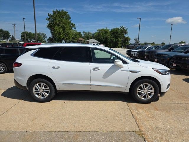 Used 2019 Buick Enclave Essence AWD/4WD image 9