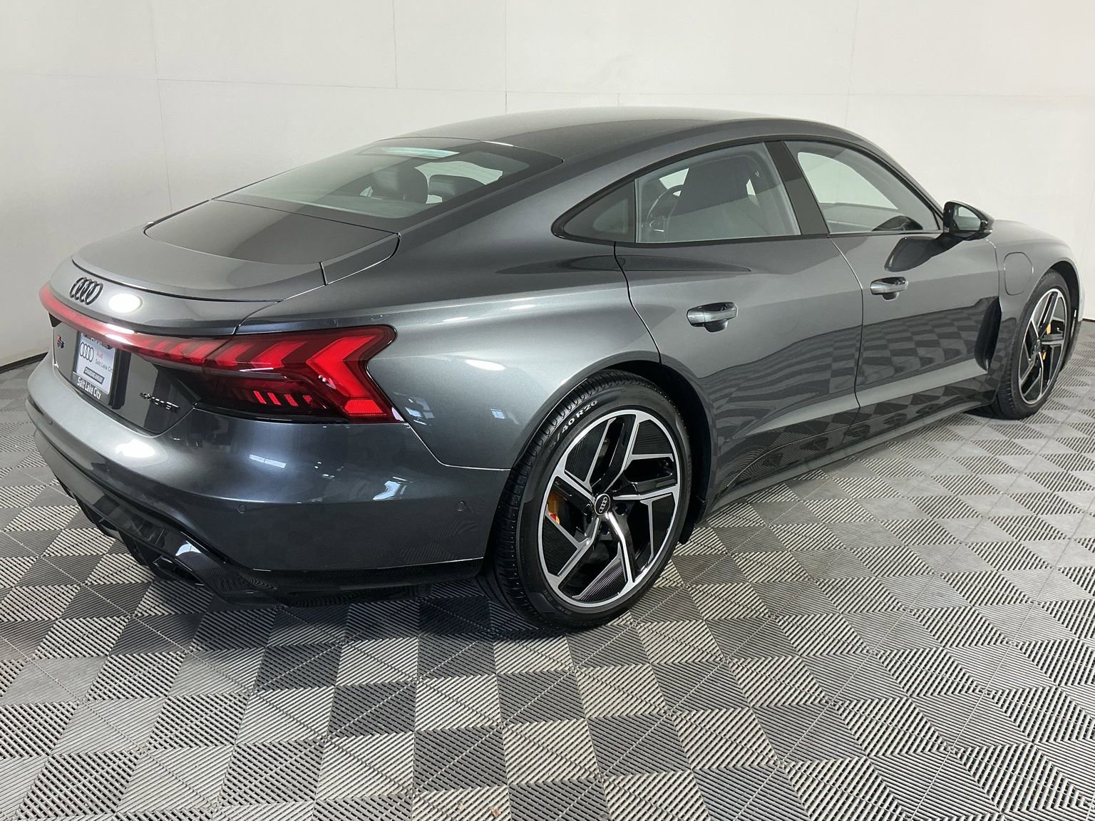 Used 2023 Audi RS e-tron GT w/ Carbon Performance Package image 8