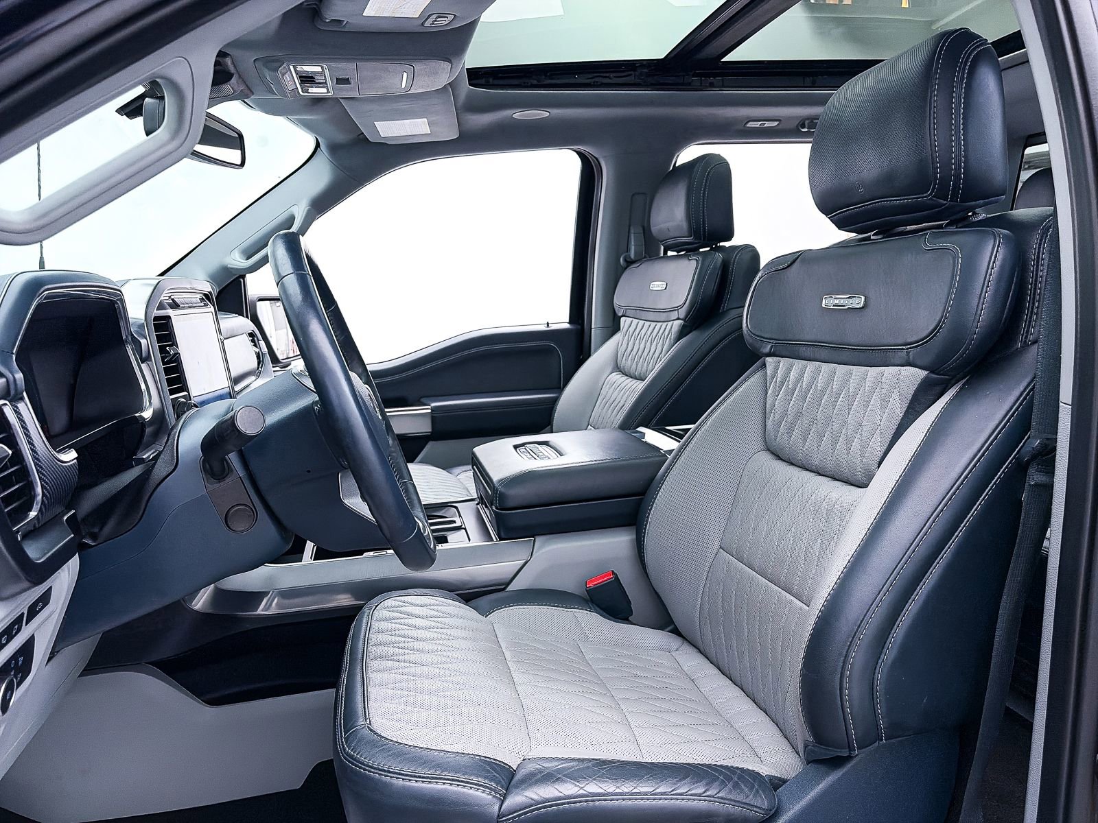 Used 2021 Ford F150 Limited image 22