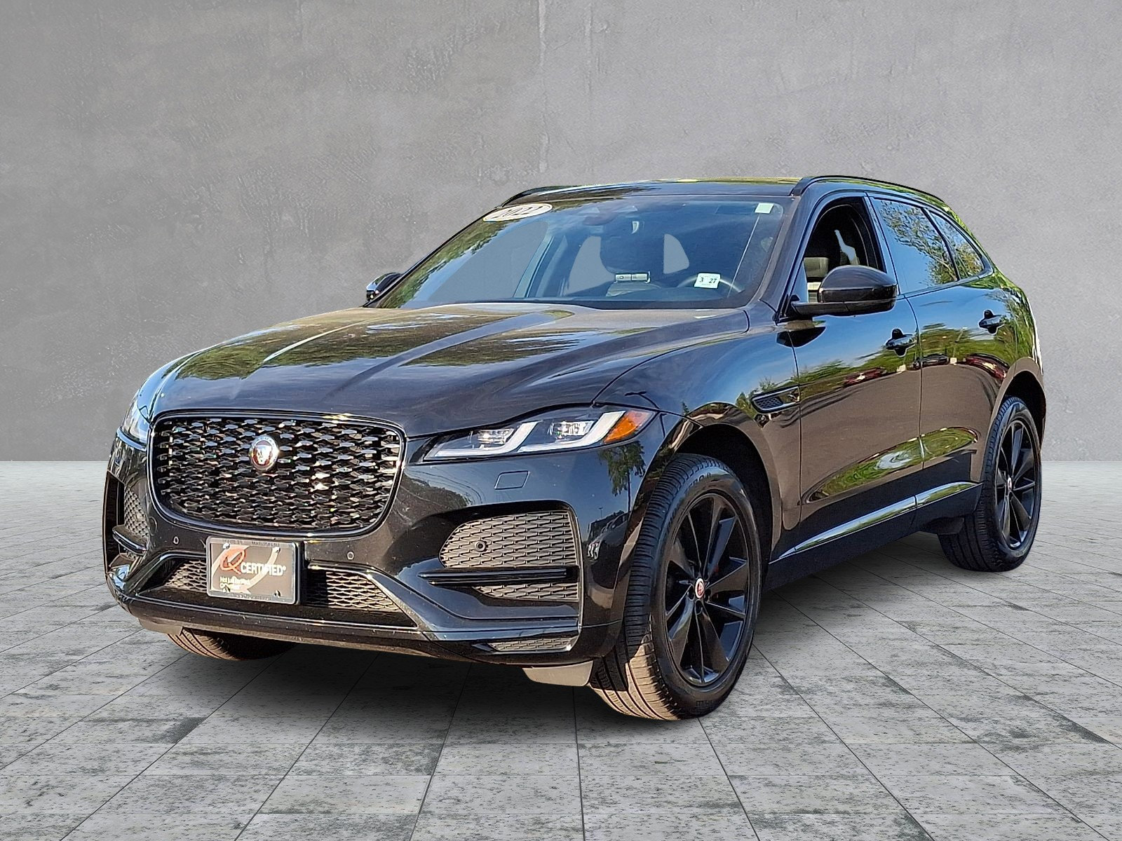 Used 2022 Jaguar F-PACE S AWD/4WD image 3