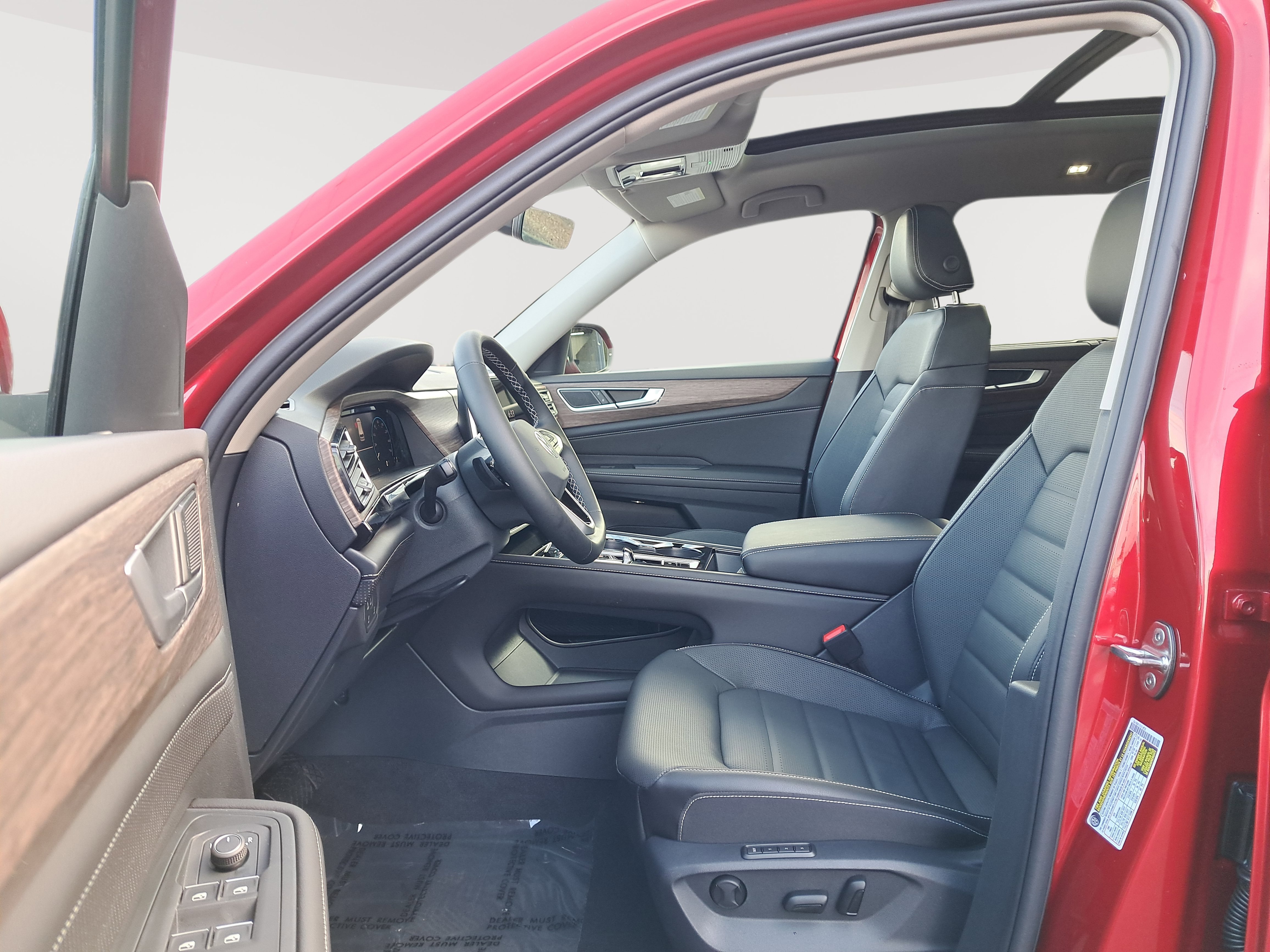 New 2025 Volkswagen Atlas SEL image 12