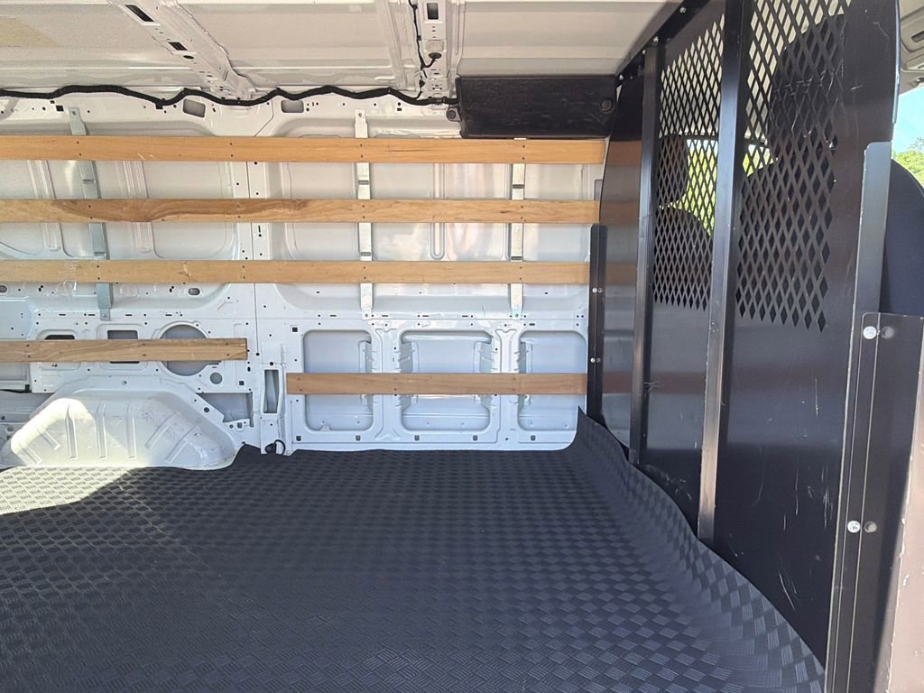 Used 2024 Ford Transit 250 Low Roof w/ Exterior Upgrade Package image 15