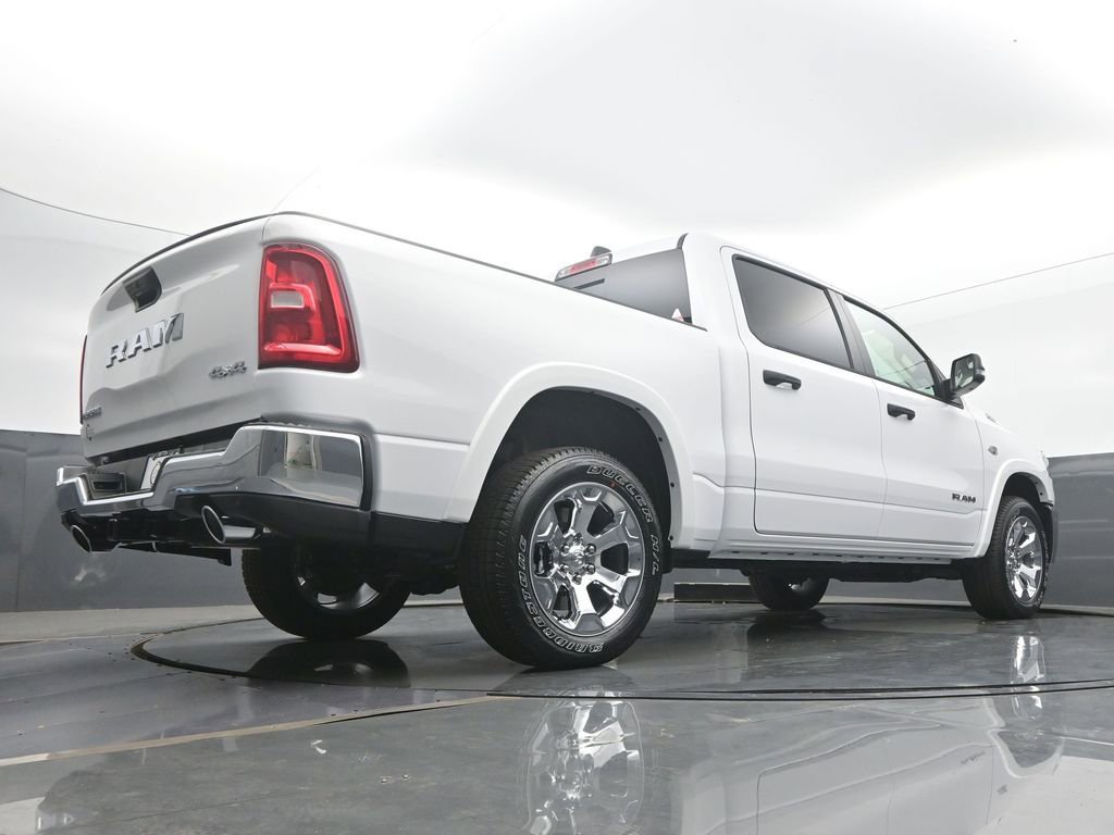New 2026 RAM 1500 4x4 Crew Cab image 54