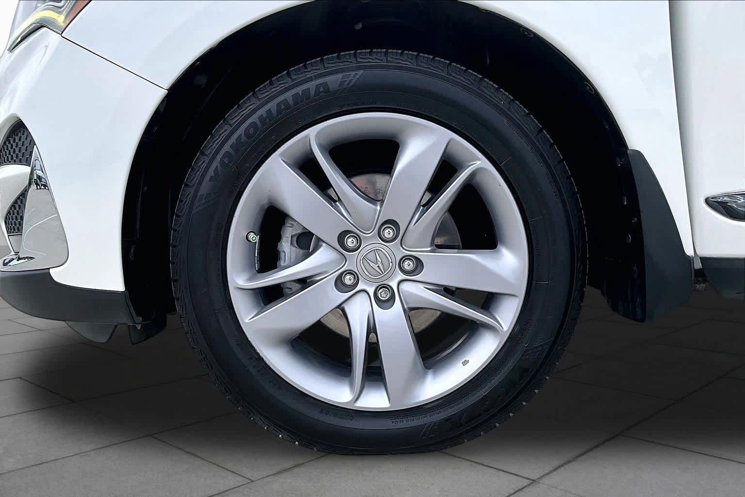 Used 2019 Acura RDX w/ Advance Package AWD/4WD image 10