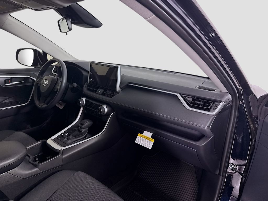 New 2025 Toyota RAV4 XLE image 19