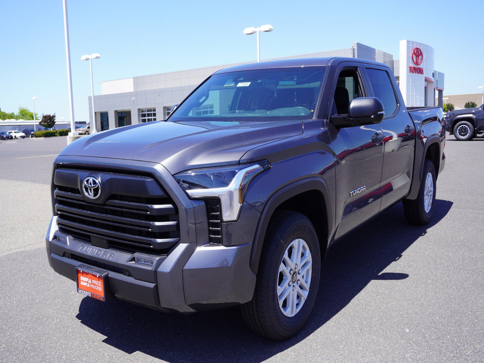 New 2026 Toyota Tundra SR5 AWD/4WD image 7