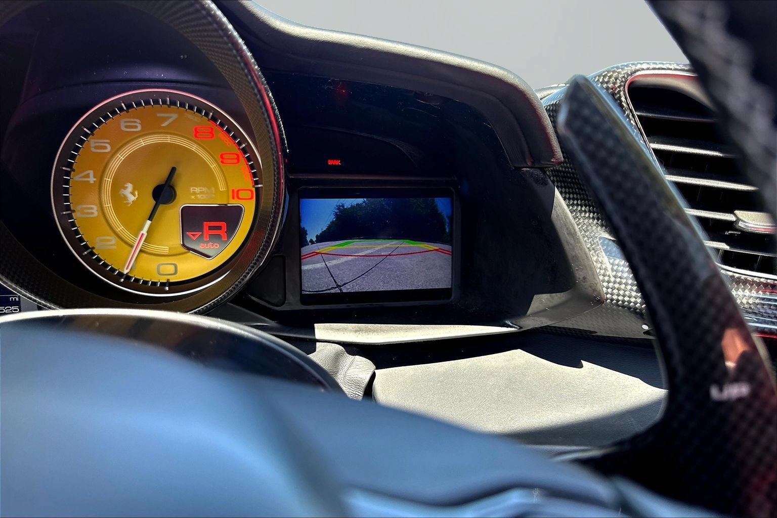 Used 2019 Ferrari 488 Spider RWD image 14