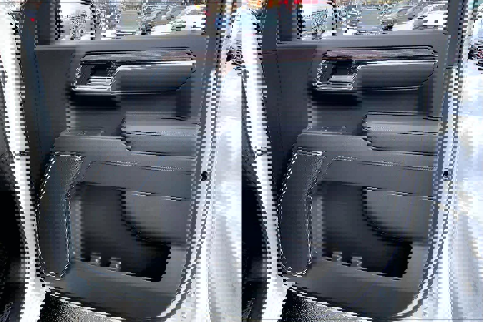 Used 2024 GMC Sierra 1500 Elevation image 23