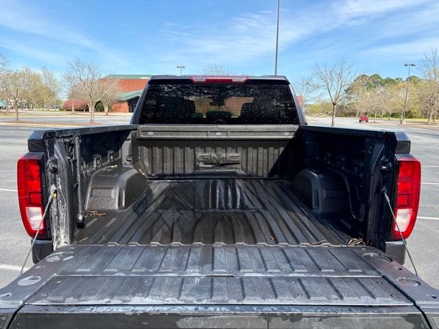 Used 2022 GMC Sierra 1500 Elevation image 17
