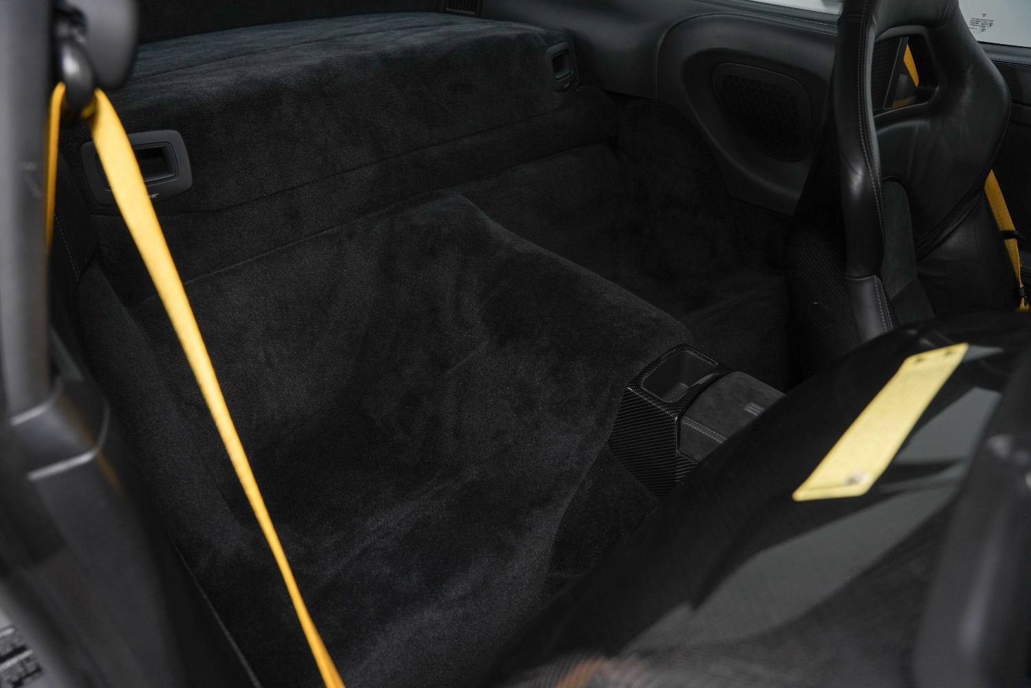 Used 2008 Porsche 911 GT2 RWD image 32