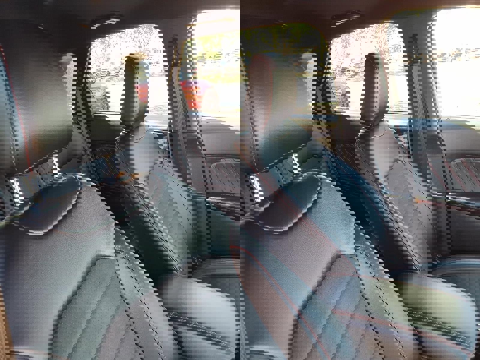 Used 2022 Ford Edge ST-Line image 12