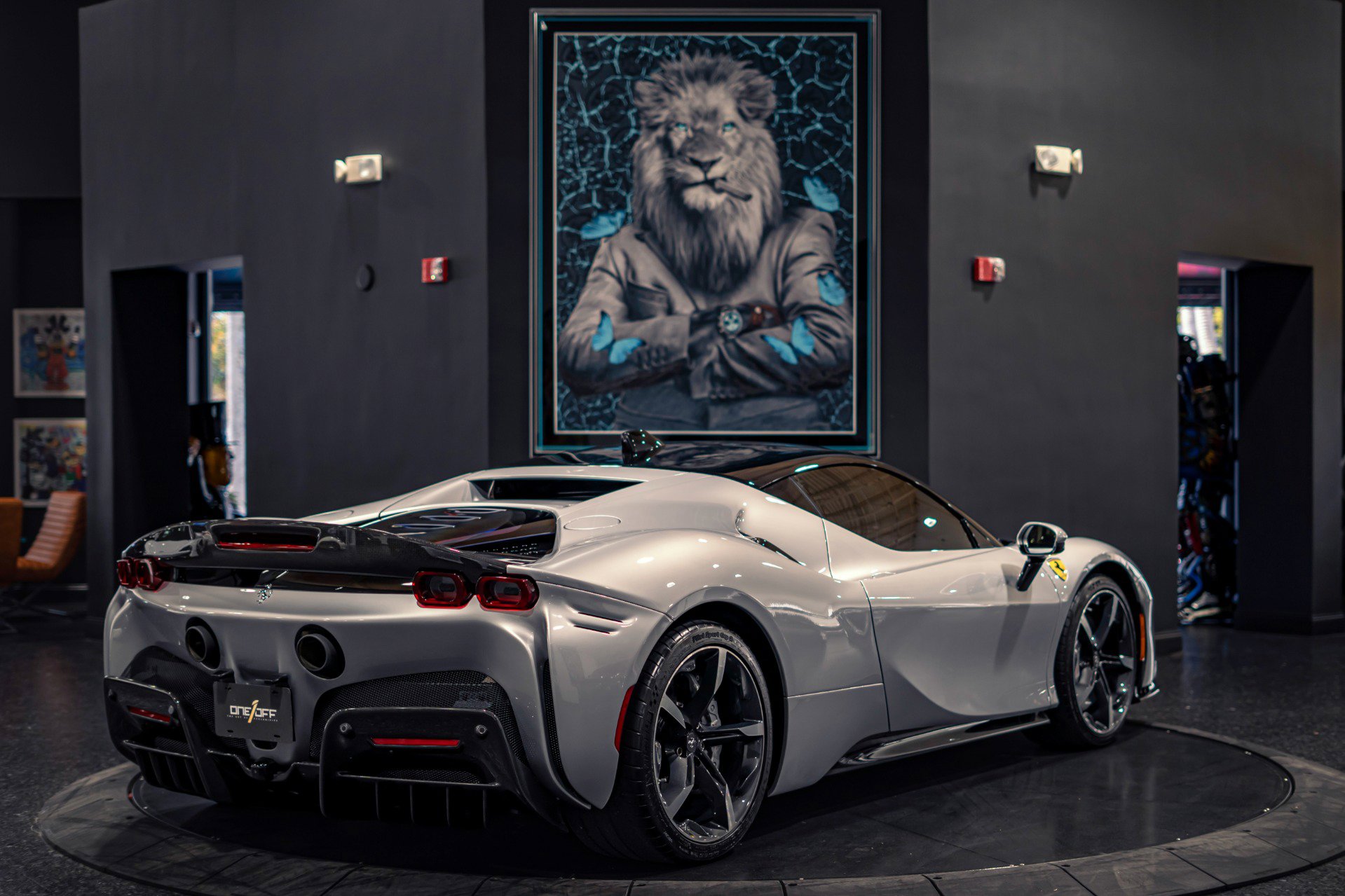 Used 2021 Ferrari SF90 Stradale AWD/4WD image 5