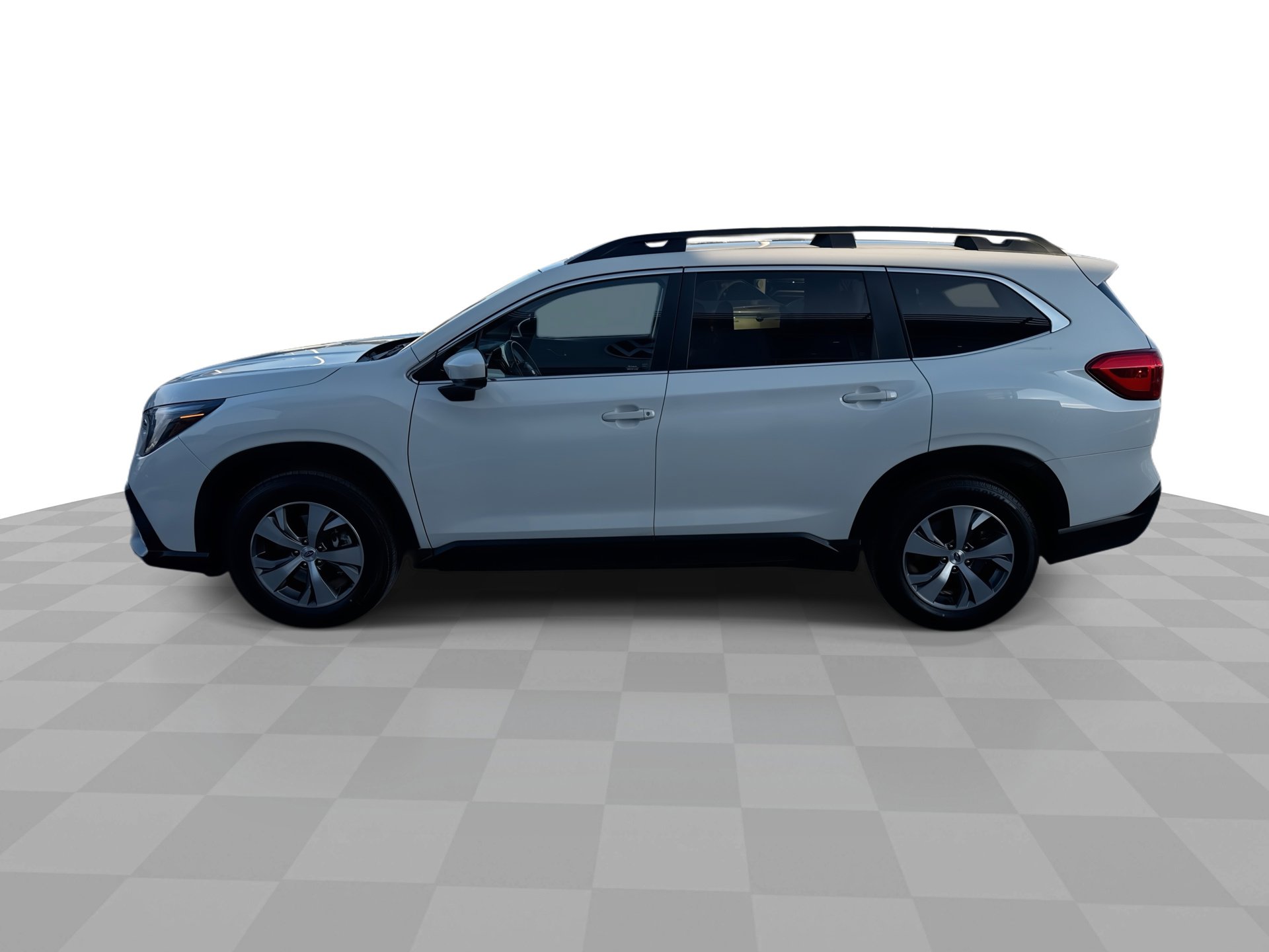 Used 2024 Subaru Ascent Premium w/ Convenience Package image 5