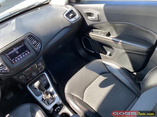Used 2019 Jeep Compass Latitude w/ Popular Equipment Group AWD/4WD image 14