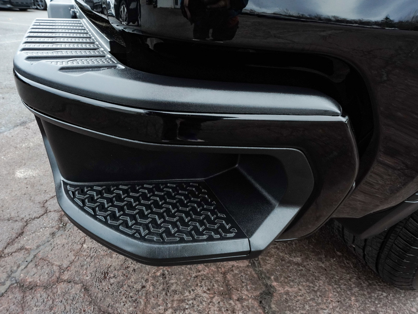 Used 2025 GMC Sierra 1500 Elevation image 44