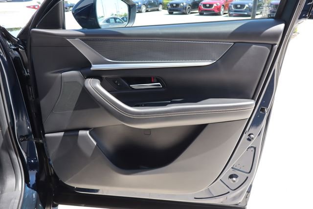 Used 2024 MAZDA CX-90 Plug-In Hybrid w/ Preferred AWD/4WD image 29
