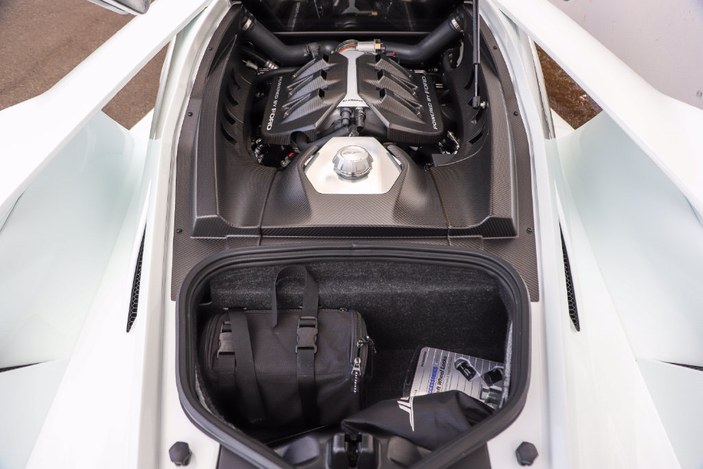 Used 2017 Ford GT RWD image 71